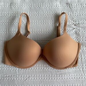NWOT skims push up bra 36D